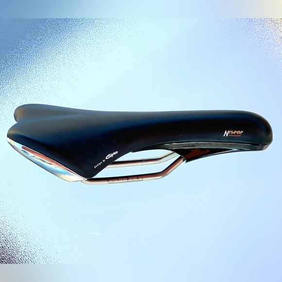 Fizik Nisene Bike Seat - Picture 1 of 6